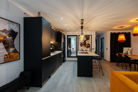 Apartment for sale Estepona, Malaga, Spain 2 bedrooms, 95 sq.m. No. 130700 - photo 16