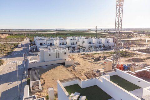 Villa en venta en Orihuela, Alicante, España 3 dormitorios, 95 m2 No. 120585 - foto 23