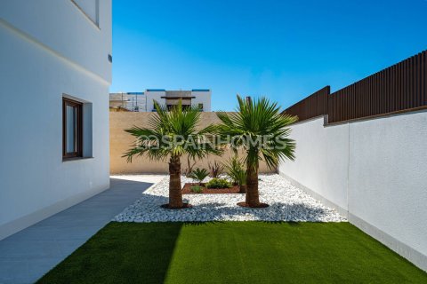 Villa in vendita a Orihuela, Alicante, Spagna 4 camere da letto, 169 mq. N° 120584 - foto 13
