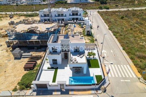 Villa in vendita a Orihuela, Alicante, Spagna 4 camere da letto, 169 mq. N° 120584 - foto 20