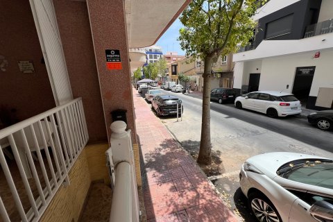 Wohnung zum Verkauf Torrevieja, Alicante, Spanien 2 Schlafzimmer, 100 m2 Nr. 127314 - Foto 8