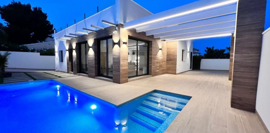 Villa Villamartin, Alicante, Spain 3 bedrooms, 110 sq.m. No. 127311