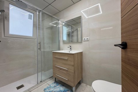 Apartment for sale Torrevieja, Alicante, Spain 3 bedrooms, 108 sq.m. No. 127310 - photo 24