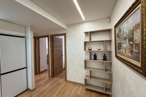 Apartment for sale Torrevieja, Alicante, Spain 3 bedrooms, 108 sq.m. No. 127310 - photo 12
