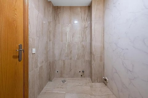 Townhouse for sale Castelldefels, Barcelona, Spain 4 bedrooms, 187 sq.m. No. 129968 - photo 16