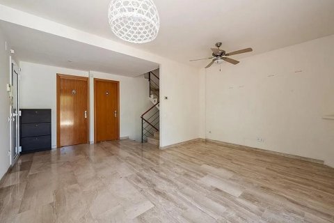 Townhouse for sale Castelldefels, Barcelona, Spain 4 bedrooms, 187 sq.m. No. 129968 - photo 12