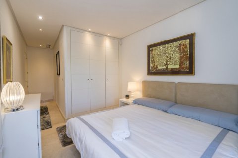 Wohnung zum Verkauf Nueva Andalucia, Malaga, Spanien 1 Schlafzimmer, 90 m2 Nr. 127413 - Foto 9