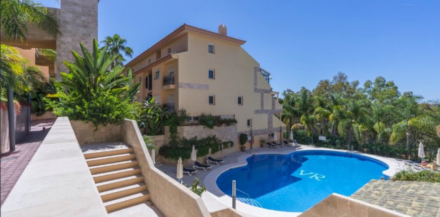 Wohnung Nueva Andalucia, Malaga, Spanien 1 Schlafzimmer, 90 m2 Nr. 127413