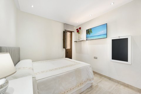 Duplex for sale Estepona, Malaga, Spain 3 bedrooms, 174 sq.m. No. 127415 - photo 10