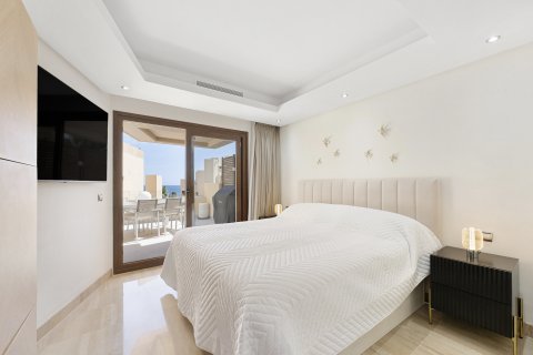 Duplex for sale Estepona, Malaga, Spain 3 bedrooms, 174 sq.m. No. 127415 - photo 13