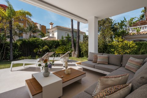Casa in vendita Estepona, Malaga, Spagna 4 camere da letto, 196 mq. N° 127414 - foto 10
