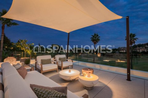 Villa for sale in Marbella, Malaga, Spain 4 bedrooms, 346 sq.m. No. 131160 - photo 23
