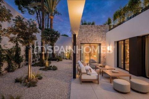 Villa à vendre Marbella, Malaga, Espagne, 4 chambres, 346 m2 No. 131160 - photo 15