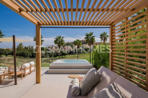 Villa à vendre Marbella, Malaga, Espagne, 4 chambres, 346 m2 No. 131160 - photo 19