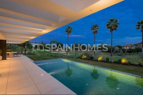 Villa for sale in Marbella, Malaga, Spain 4 bedrooms, 346 sq.m. No. 131160 - photo 12