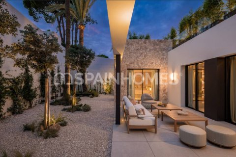 Villa for sale in Marbella, Malaga, Spain 4 bedrooms, 346 sq.m. No. 131160 - photo 15