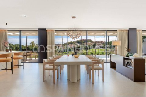 Villa for sale in Marbella, Malaga, Spain 4 bedrooms, 346 sq.m. No. 131160 - photo 25