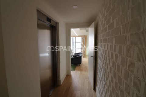 Villa à vendre Barcelona, Espagne, 3 chambres, 125 m2 No. 131159 - photo 17