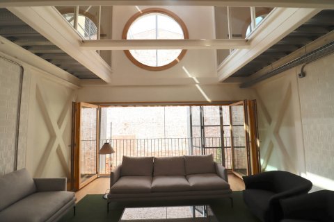 Villa à vendre Barcelona, Espagne, 3 chambres, 125 m2 No. 131159 - photo 7