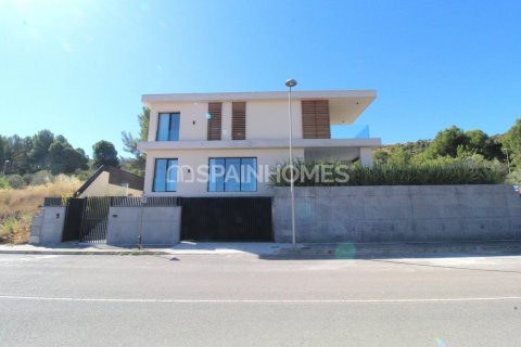 Villa à vendre Biar, Alicante, Espagne, 4 chambres, 300 m2 No. 131157 - photo 8