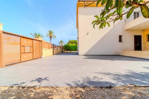 Huvila myytävänä Cabo Roig, Alicante, Espanja, 5 makuuhuonetta, 477 m2 No. 126944 - kuva 18