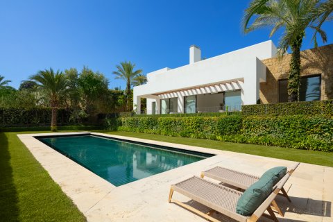 Villa for sale Casares, Malaga, Spain 6 bedrooms, 778 sq.m. No. 124311 - photo 2