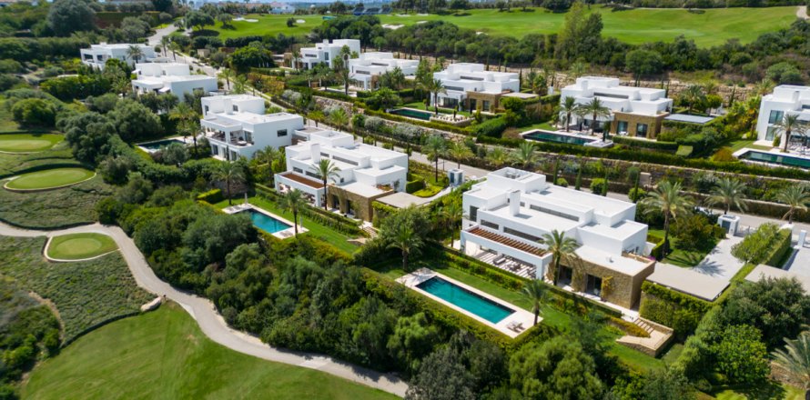 Villa Casares, Malaga, Spagna 5 camere da letto, 655 mq. N° 124310