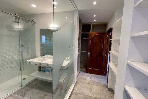 Huoneisto vuokrattavana Palma de Majorca, Mallorca, Espanja, 1 makuuhuone, 67 m2 No. 128078 - kuva 11
