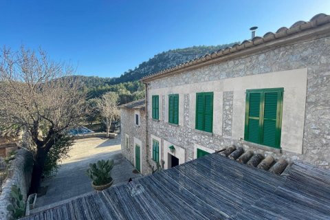 Finca for rent Pollenca, Mallorca, Spain 7 bedrooms, 680 sq.m. No. 128080 - photo 1