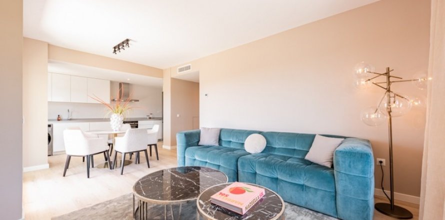 Apartment Nueva Andalucia, Malaga, Spain 3 bedrooms, 119 sq.m. No. 127527