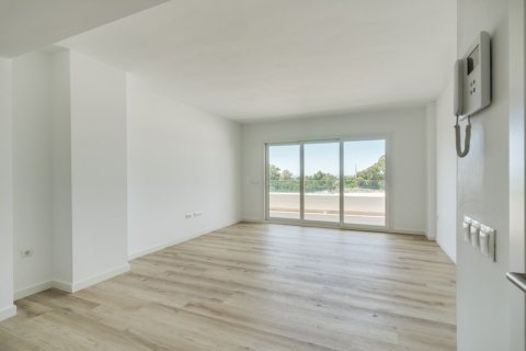 Apartamento en venta Nueva Andalucía, Málaga, España 3 dormitorios, 80 m2 No. 127526 - foto 1
