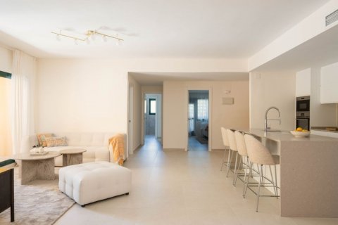 Apartment à vendre Cortes (San Pedro De Alcantara), Malaga, Espagne, 4 chambres, 156 m2 No. 127528 - photo 26