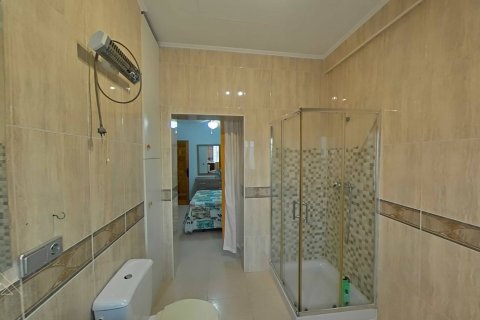 Villa in vendita Torrevieja, Alicante, Spagna 3 camere da letto, 135 mq. N° 131899 - foto 7