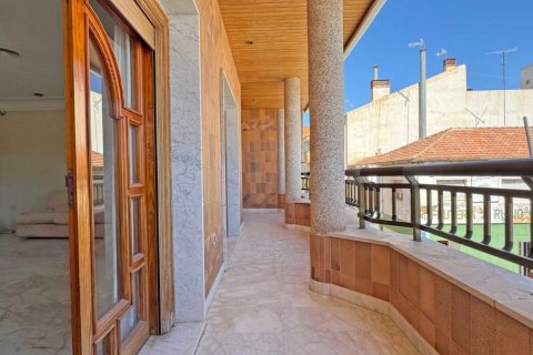 Продажа таухауса в Сан-Педро-дель-Пинатар, Мурсия, Испания 6 спален, 382м2 №131947 - фото 9