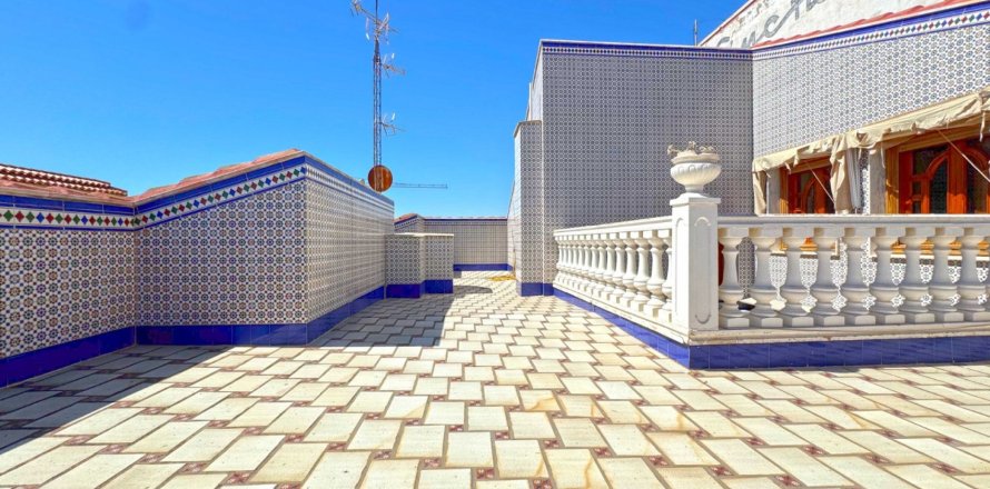 Таунхаус в Сан-Педро-дель-Пинатар, Мурсия, Испания 6 спален, 382м2 №131947