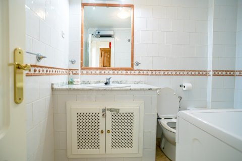Wohnung zum Verkauf Alicante, Spanien 2 Schlafzimmer, 88 m2 Nr. 131894 - Foto 15