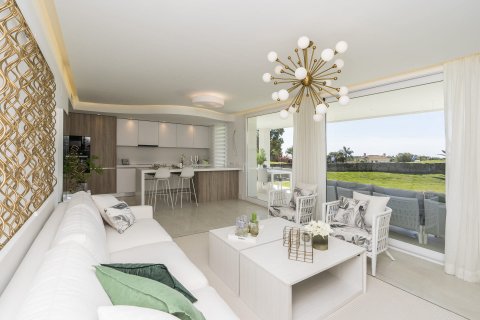 Apartment for sale San Roque, Cadiz, Spain 3 bedrooms, 122 sq.m. No. 123665 - photo 4
