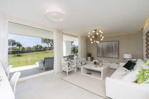 Apartment for sale San Roque, Cadiz, Spain 3 bedrooms, 122 sq.m. No. 123665 - photo 3
