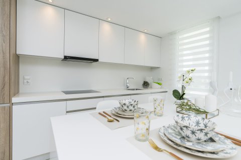 Apartment for sale San Roque, Cadiz, Spain 3 bedrooms, 122 sq.m. No. 123665 - photo 10
