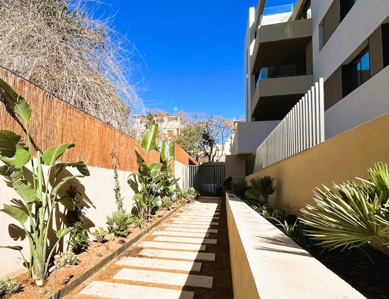 Apartment in Palma de Majorca, Mallorca, Spain 3 bedrooms, 87 sq.m. No. 128065