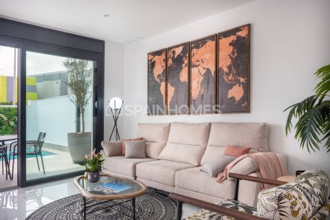 Продажа виллы в Сан-Педро-дель-Пинатар, Мурсия, Испания 3 спальни, 160м2 №121332 - фото 23