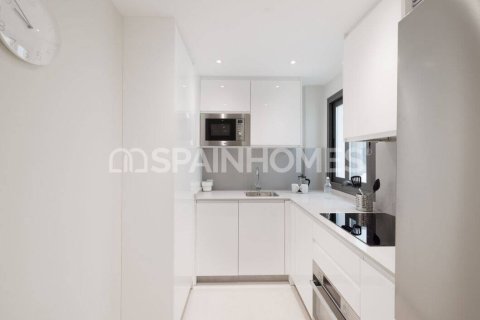 Huoneisto myytävänä Velez-Malaga, Malaga, Espanja, 2 makuuhuonetta, 58 m2 No. 121329 - kuva 11