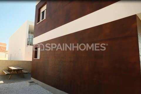 Продажа виллы в Санта-Пола, Аликанте, Испания 4 спальни, 99м2 №121331 - фото 20