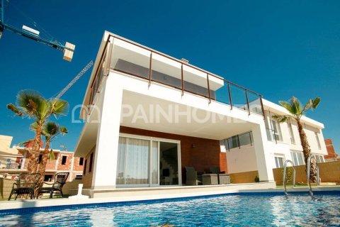 Villa in Santa Pola, Alicante, Spain 4 bedrooms, 99 sq.m. No. 121331
