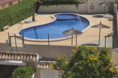 Villa à vendre Torrevieja, Alicante, Espagne, 4 chambres, 120 m2 No. 129052 - photo 6