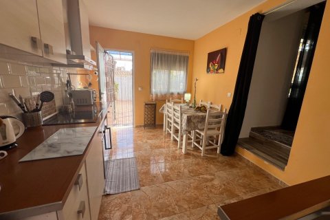Villa à vendre Torrevieja, Alicante, Espagne, 4 chambres, 120 m2 No. 129052 - photo 7