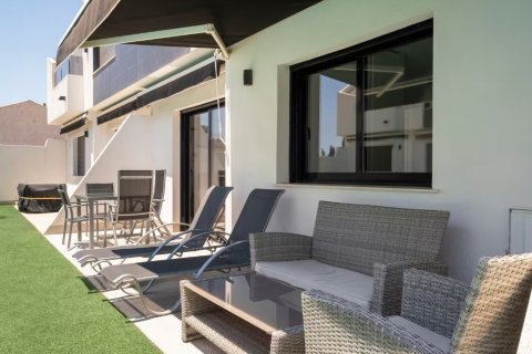 Bungalow for sale San Pedro del Pinatar, Murcia, Spain 2 bedrooms,  No. 129069 - photo 2