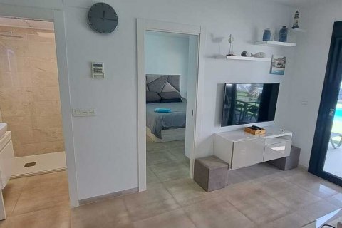 Bungalow for sale San Pedro del Pinatar, Murcia, Spain 2 bedrooms,  No. 129069 - photo 7