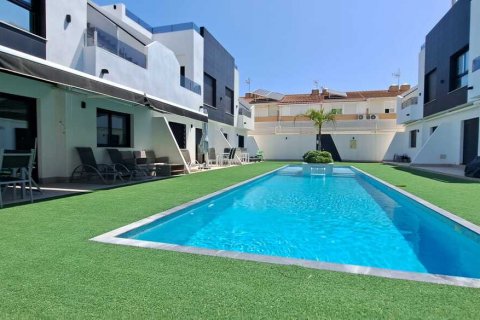 Bungalow for sale San Pedro del Pinatar, Murcia, Spain 2 bedrooms,  No. 129069 - photo 1
