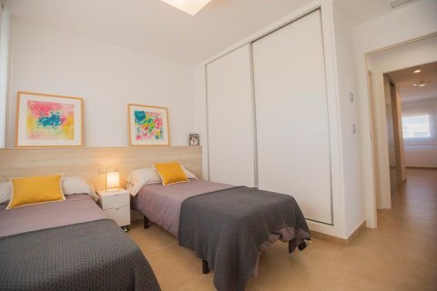 Bungalow in vendita Alicante, Spagna 2 camere da letto, 82 mq. N° 129049 - foto 10